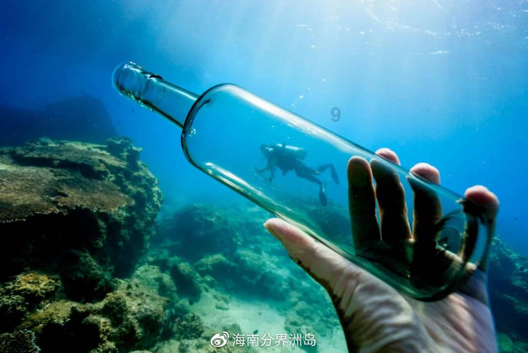 逃离废弃的卡车场