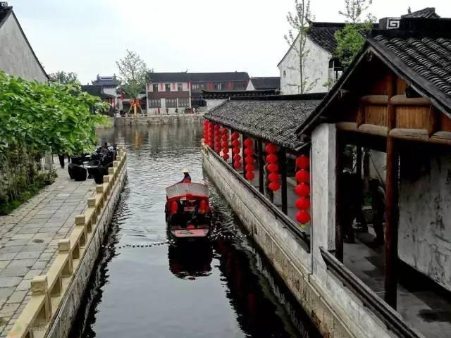逃离别墅度假村